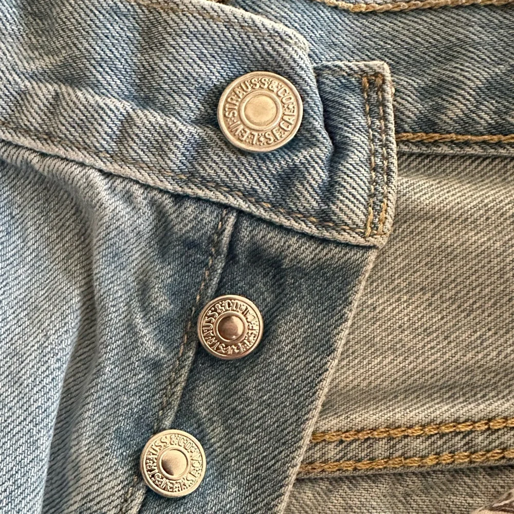 Levi’s shorts - Picture 4 of 7